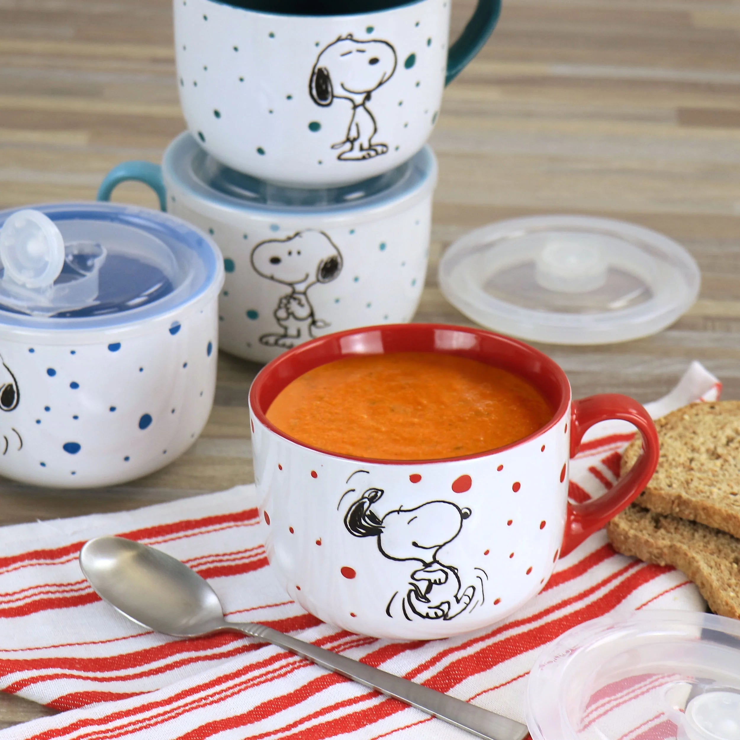 Freckled Joy 25Oz Stoneware 4 Piece Soup Cup and Lid Set in Assorted Designs