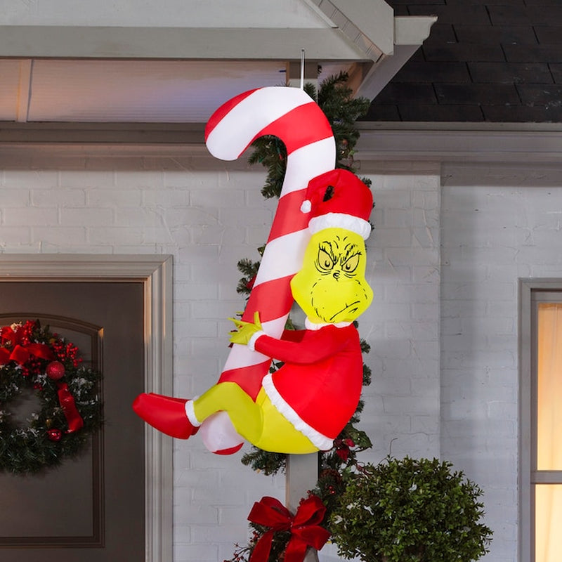 the Grinch 53.94-In Freestanding Inflatable with White LED Lights